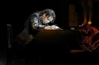 音楽家モーツァルトの“夭逝の真相”に迫る 前回上演時の模様、写真提供:東宝演劇部